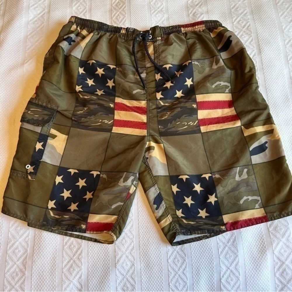 North 15 Black Label American Flag Camouflage Board Shorts Swimsuit Size XL‎